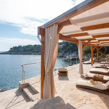 ヴィラ Exceptional Beachfront On Korcula Island