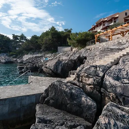 Exceptional Beachfront On Korcula Island ヴィラ *