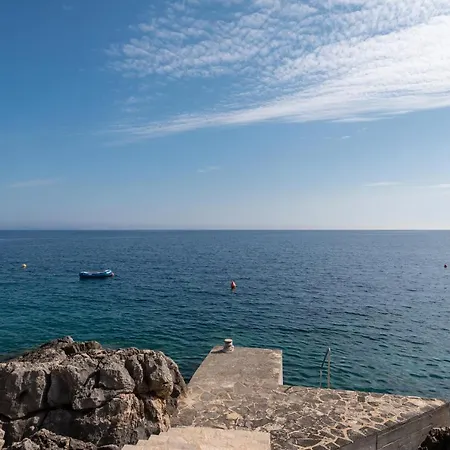 Exceptional Beachfront On Korcula Island * プリズバ