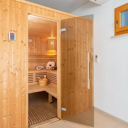 ヴィラ Exceptional Beachfront On Korcula Island プリズバ