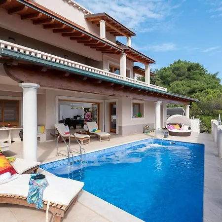 Villa Exceptional Beachfront On Korcula Island *