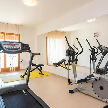 ヴィラ Exceptional Beachfront On Korcula Island プリズバ