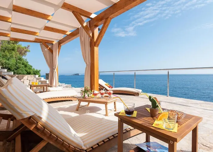 Exceptional Beachfront On Korcula Island Vila Prizba