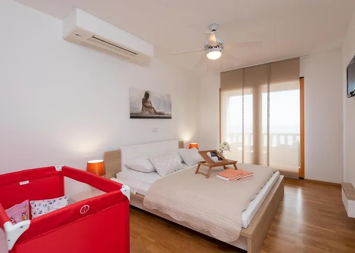 Exceptional Beachfront On Korcula Island Vila Prizba