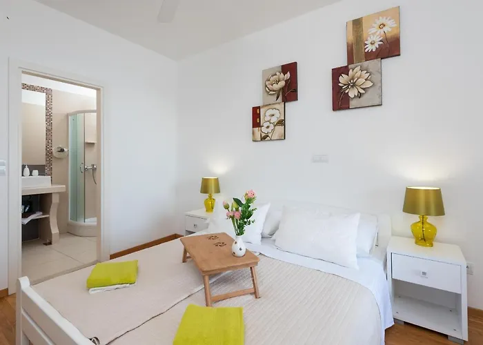 Exceptional Beachfront On Korcula Island Vila Prizba