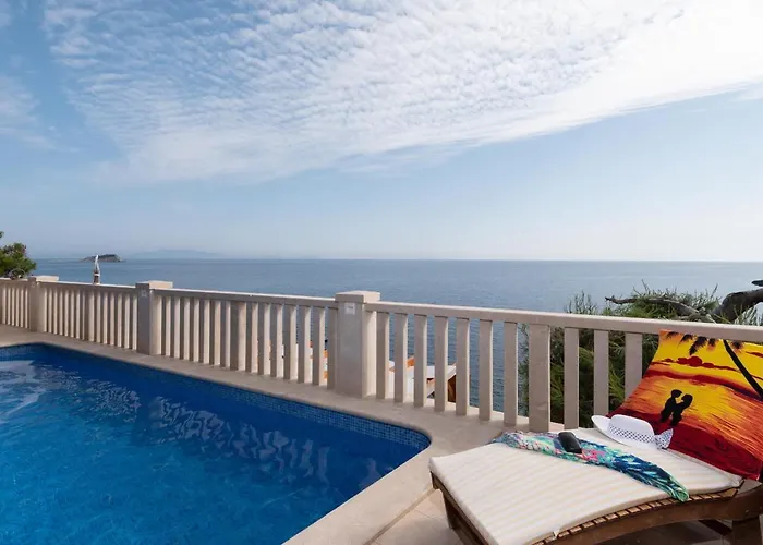 Vila Exceptional Beachfront On Korcula Island