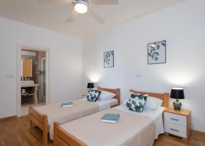 Vila Exceptional Beachfront On Korcula Island