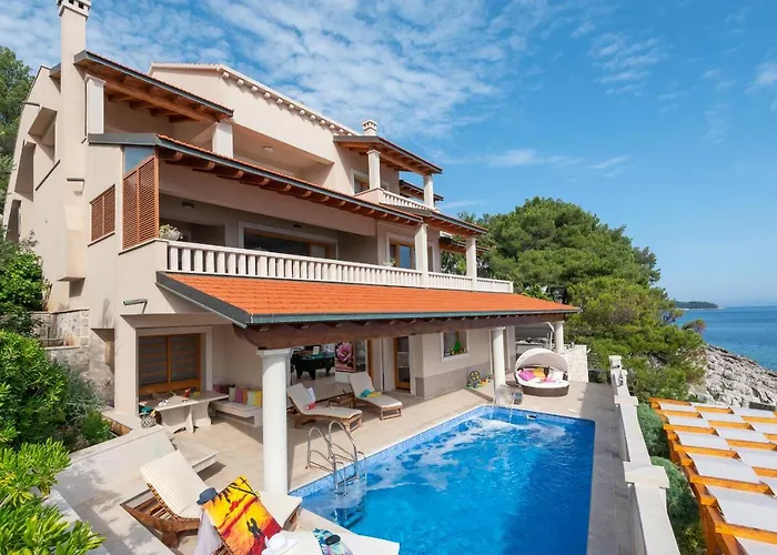 Exceptional Beachfront On Korcula Island Vila Prizba